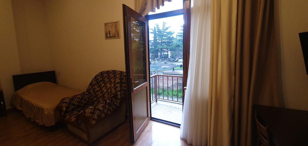 Ruzan Hotel Ijevan Exterior foto